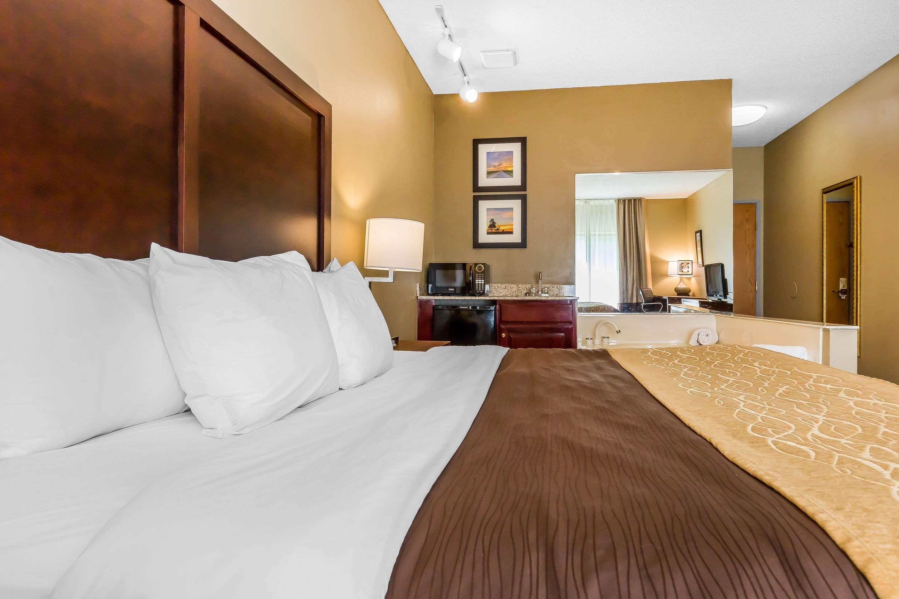 Comfort Inn & Suites Mishawaka-Саут Бенд Екстериор снимка