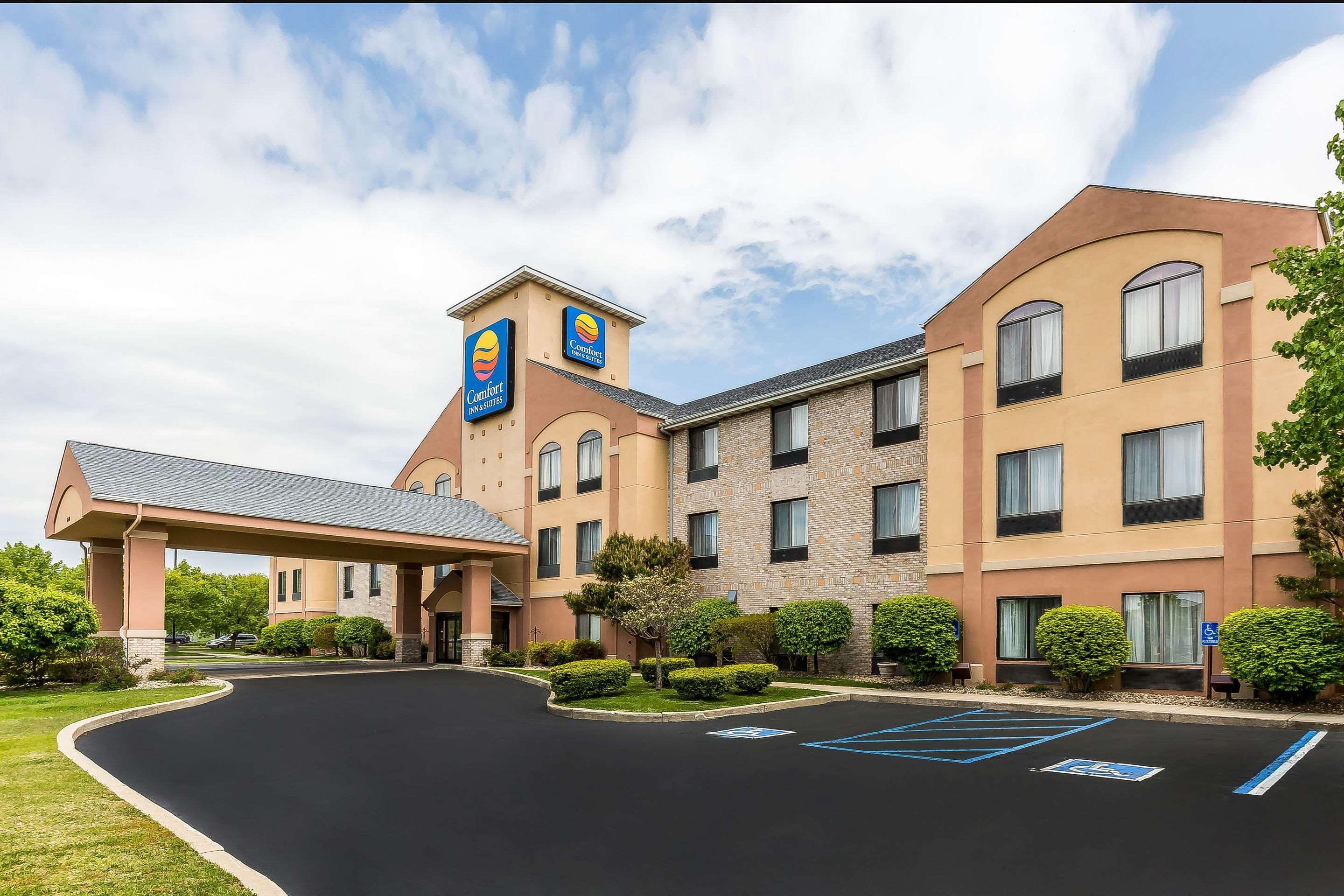Comfort Inn & Suites Mishawaka-Саут Бенд Екстериор снимка