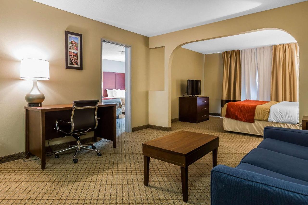 Comfort Inn & Suites Mishawaka-Саут Бенд Екстериор снимка